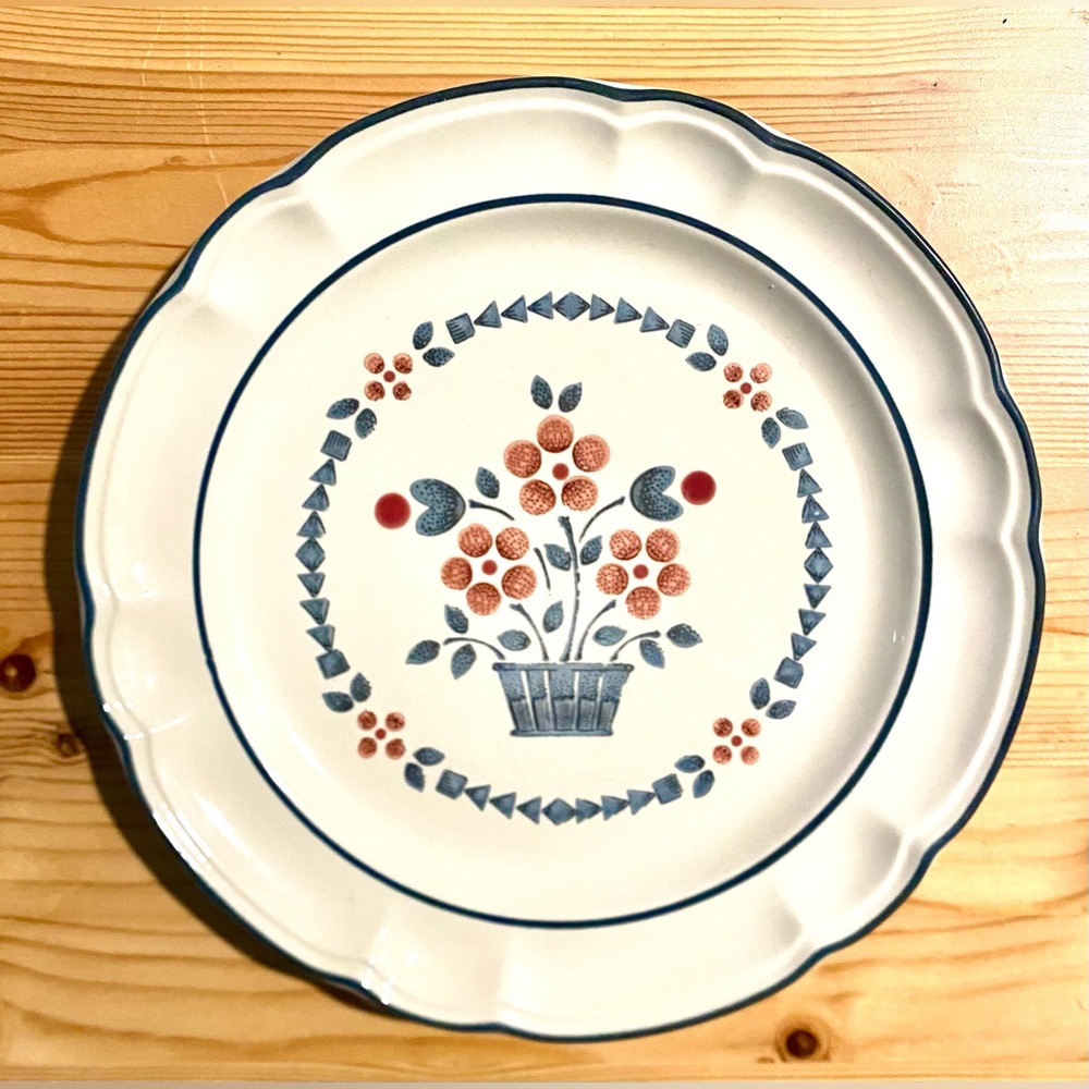 Set of 4 Hearthside Cumberland stoneware dinner plates